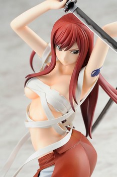 Statuette d'Erza Scarlett Version Armure Hakama