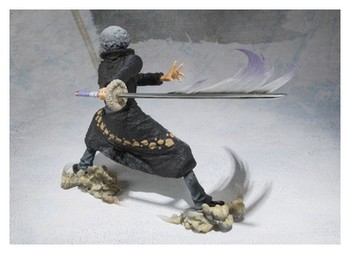 Figurine One Piece Figuarts Zero Trafalgar Law Version Battle