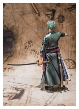 Figurine One Piece Figuarts Zoro Version New World couleur Metal